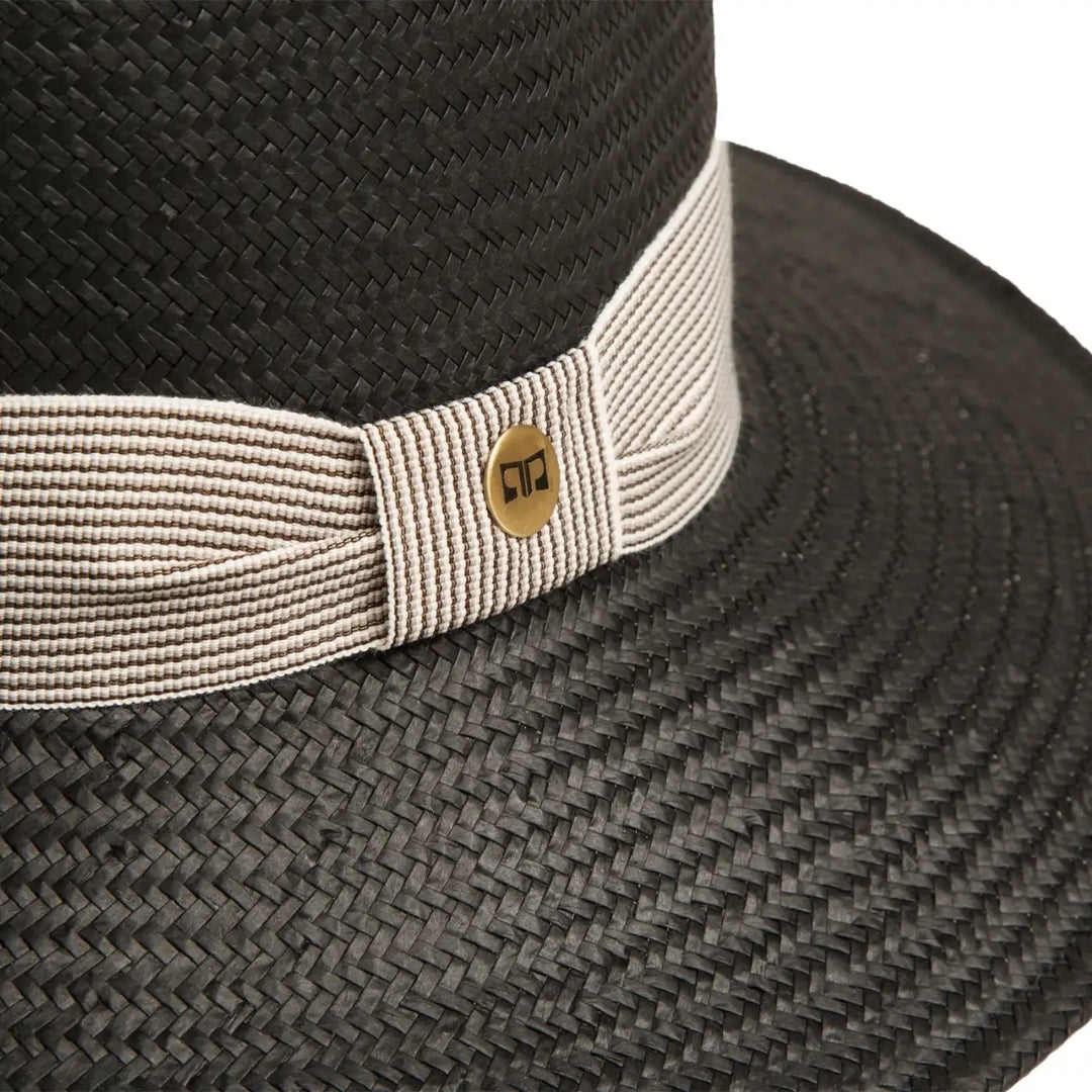 cappello fedora estivo a tesa larga da donna foto con vista dettaglio ravvicinato color nero primario nesti