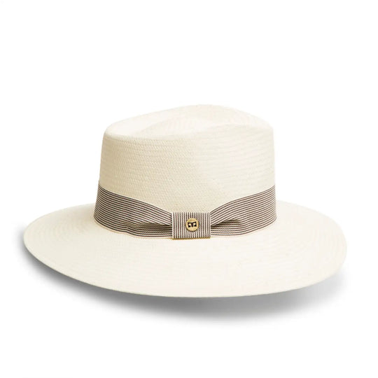 cappello fedora estivo a tesa larga da donna foto con vista laterale color bianco primario nesti