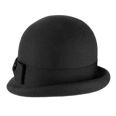 Cloche hat