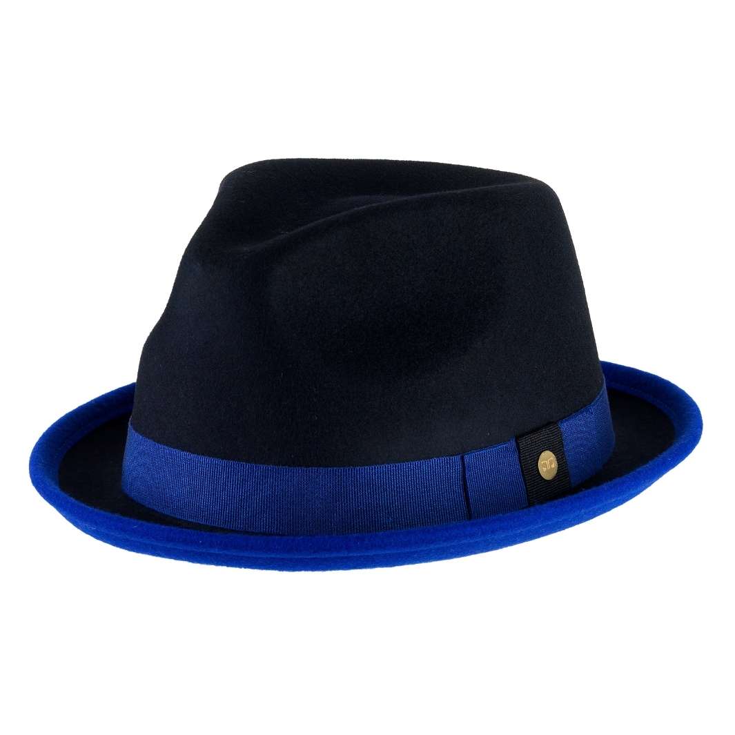 Cappello Trilby Michael color Blu, in feltro di lana merinos da uomo bicolore, foto con vista inclinata - Primario Nesti