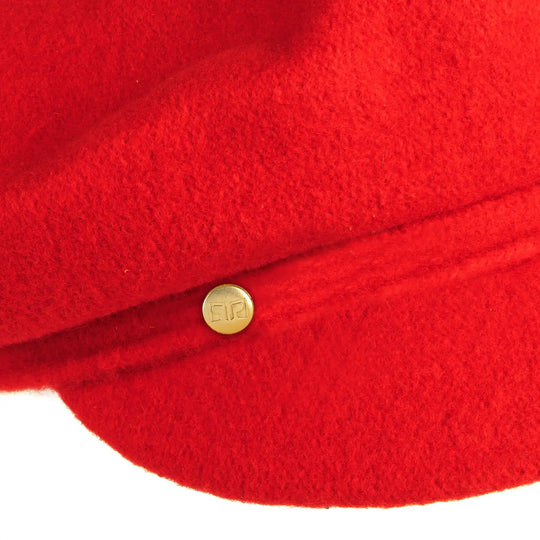 Beret with visor and French frills in wool