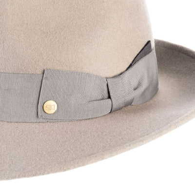 Cappello Fedora Coccos color Grigio, in feltro di lana merinos da uomo, foto con vista dettaglio ravvicinato - Primario Nesti