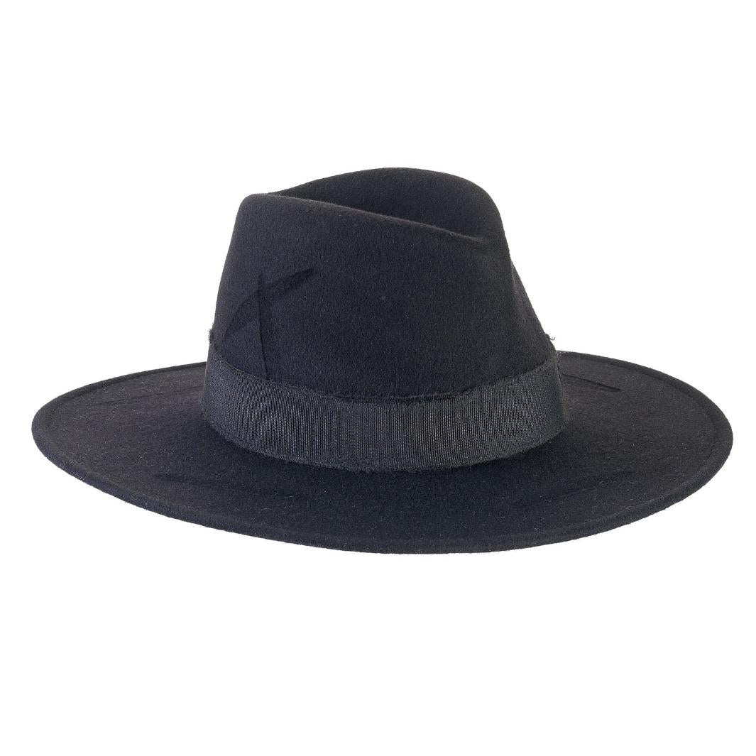 Cappello Fedora Esclusivo color Nero, in feltro di lapin, foto con orientamento laterale - Primario Nesti