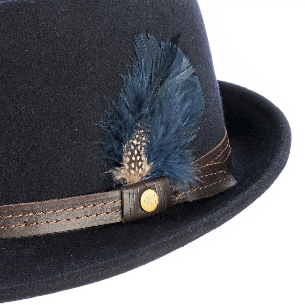Cappello Trilby Classico color Blu, in feltro di lana merinos da uomo, foto con vista dettaglio ravvicinato - Primario Nesti
