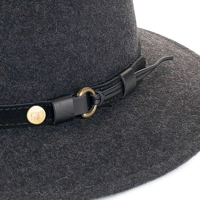 Cappello Fedora Ala Media color Grigio, in feltro di lana merinos da uomo, foto con vista dettaglio ravvicinato - Primario Nesti