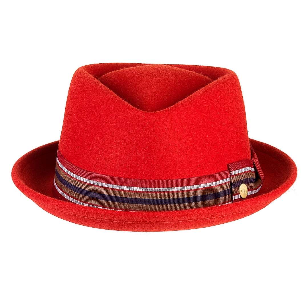Cappello Pork Pie color Rosso, in feltro di lana merinos da uomo, foto con orientamento frontale - Primario Nesti